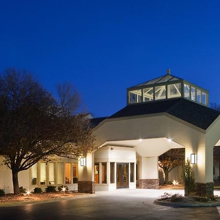 טופיקה Endeavor Inn & Suites, Trademark Collection By Wyndham מראה חיצוני תמונה