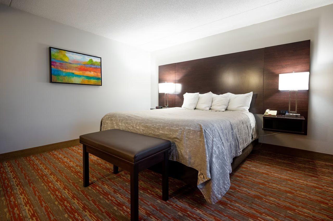 טופיקה Endeavor Inn & Suites, Trademark Collection By Wyndham מראה חיצוני תמונה