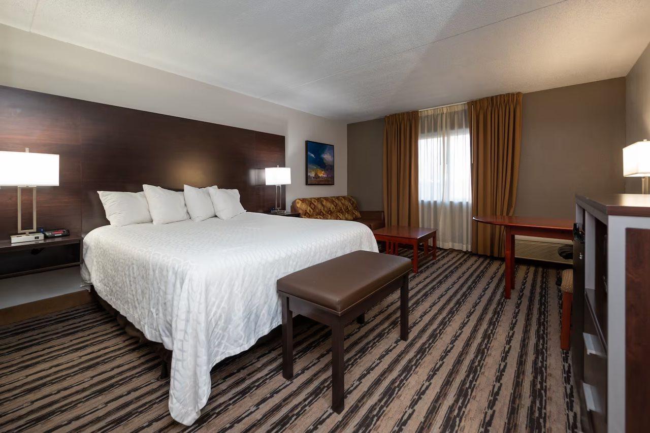 טופיקה Endeavor Inn & Suites, Trademark Collection By Wyndham מראה חיצוני תמונה